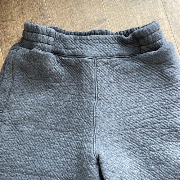 GUC Lunya Small double faced restore joggers in charcoal - Picture 3 of 9